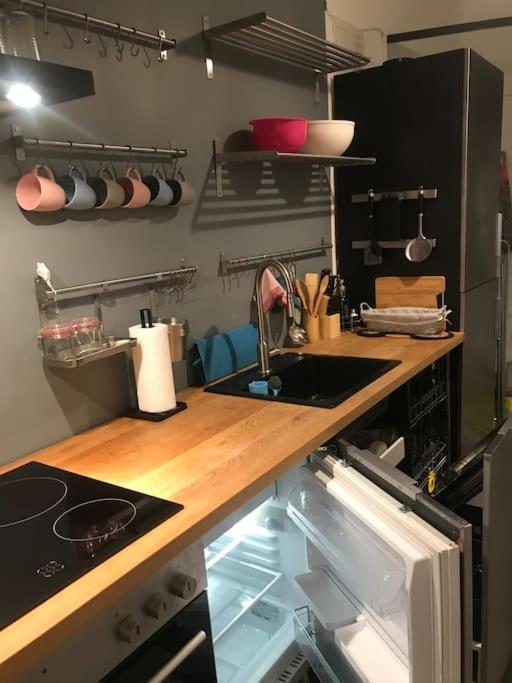 Klimatisierte Sehr Zentrale Wohnung-Loftstyle- Вена Экстерьер фото